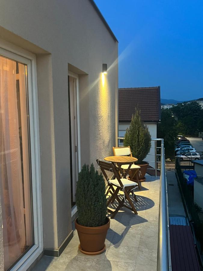 Apartman Scepanovic Niksic Luaran gambar