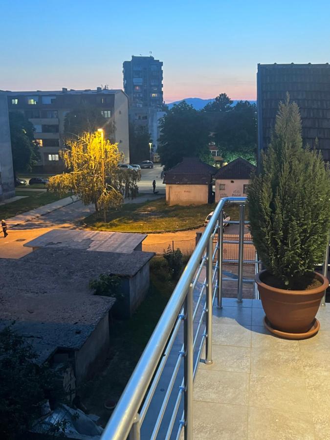 Apartman Scepanovic Niksic Luaran gambar