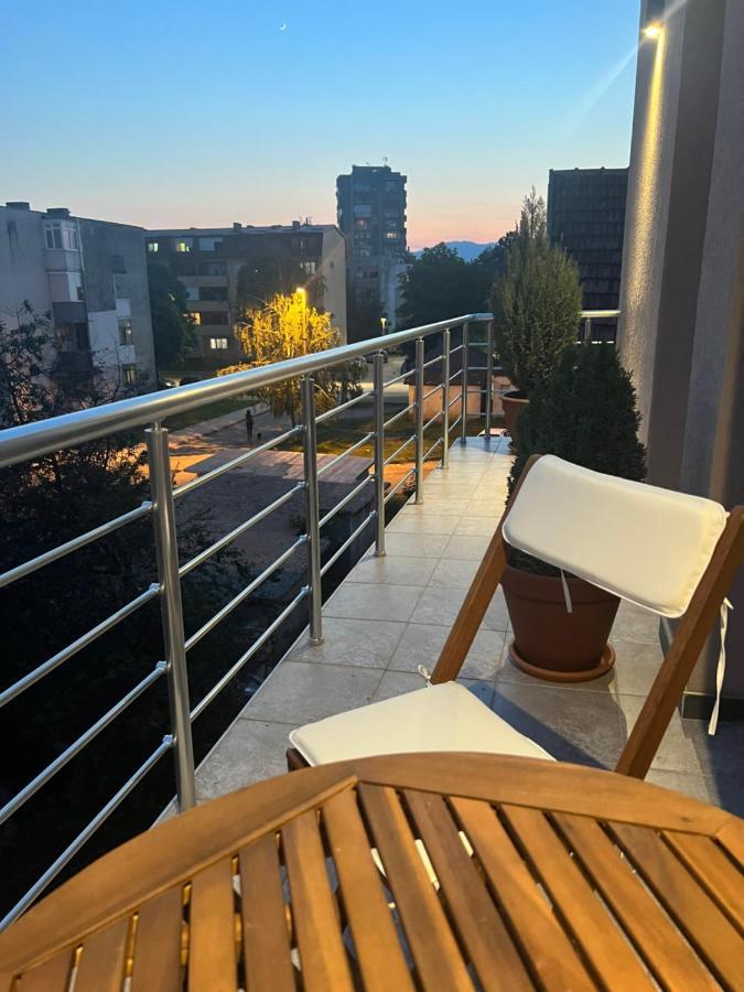 Apartman Scepanovic Niksic Luaran gambar