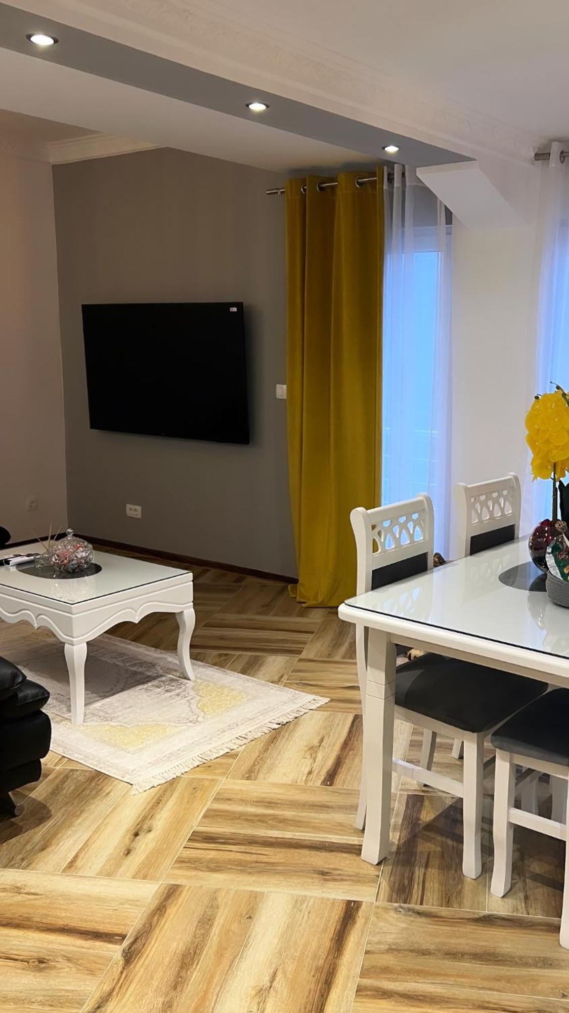Apartman Scepanovic Niksic Luaran gambar