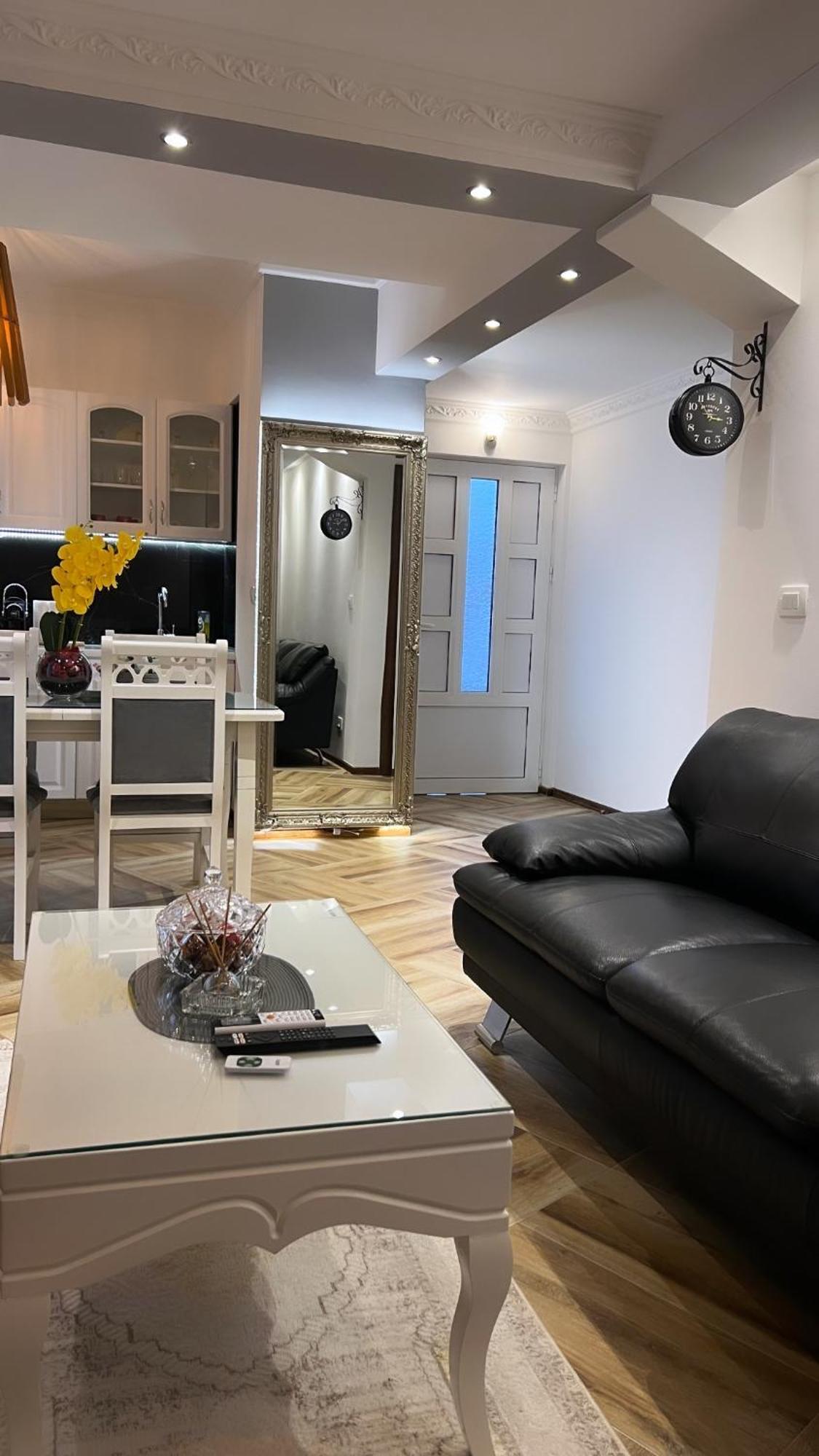 Apartman Scepanovic Niksic Luaran gambar