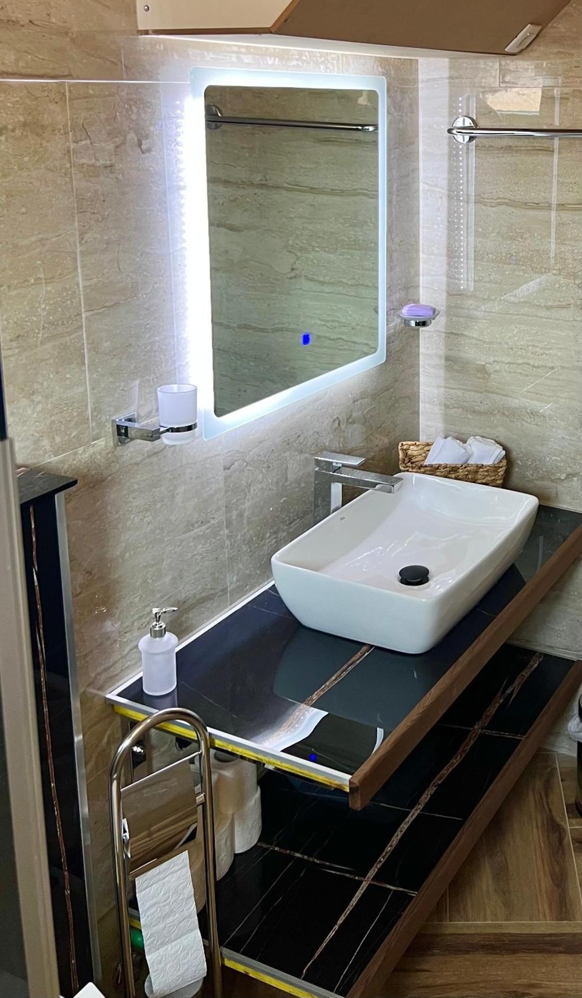 Apartman Scepanovic Niksic Luaran gambar